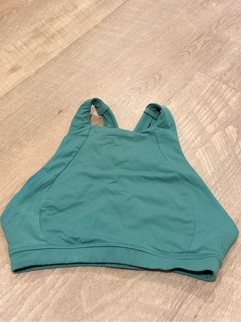 Lululemon athletica High Neck Sports Bra